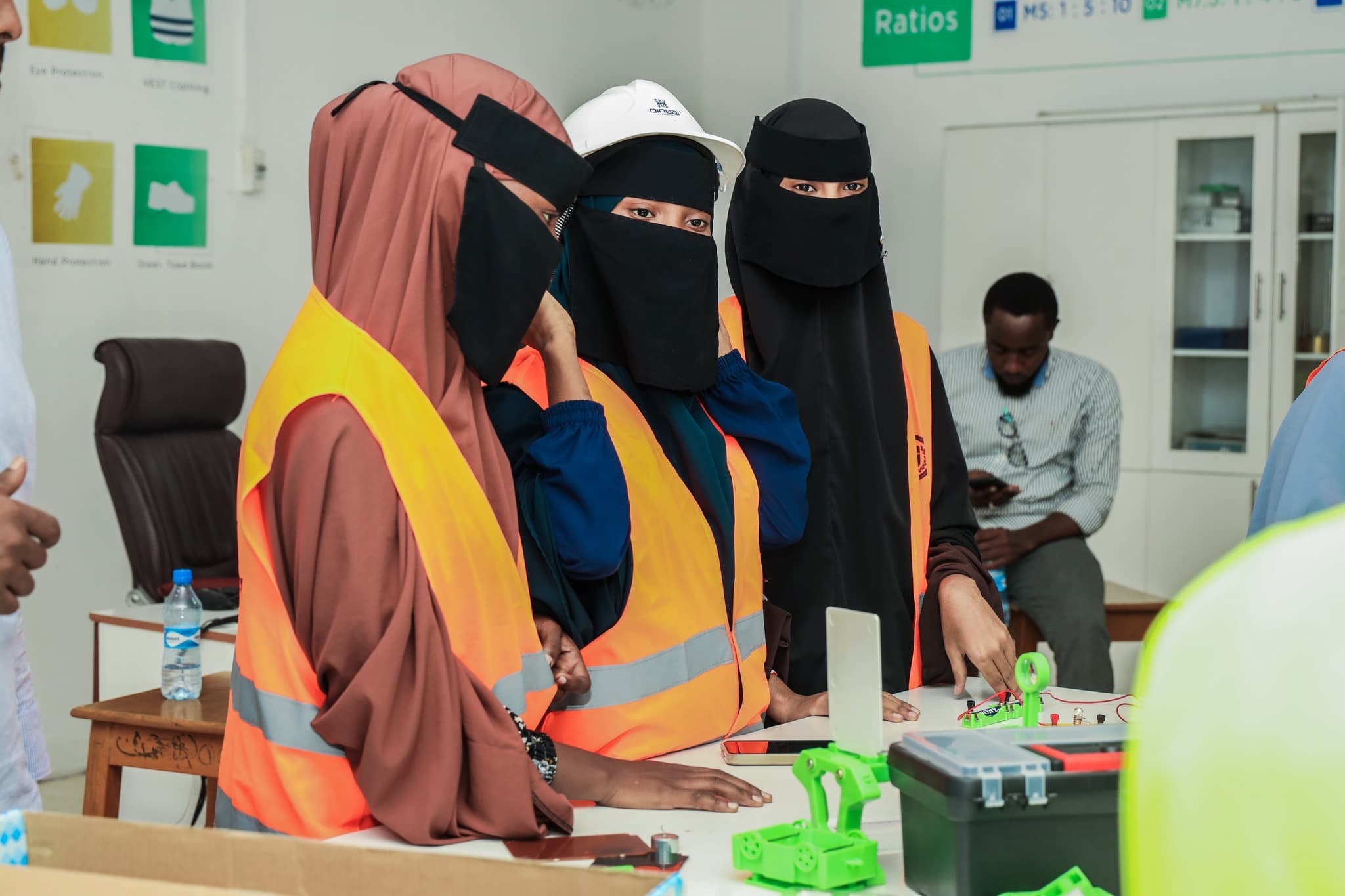 Event image 4 - Girls in STEM Program